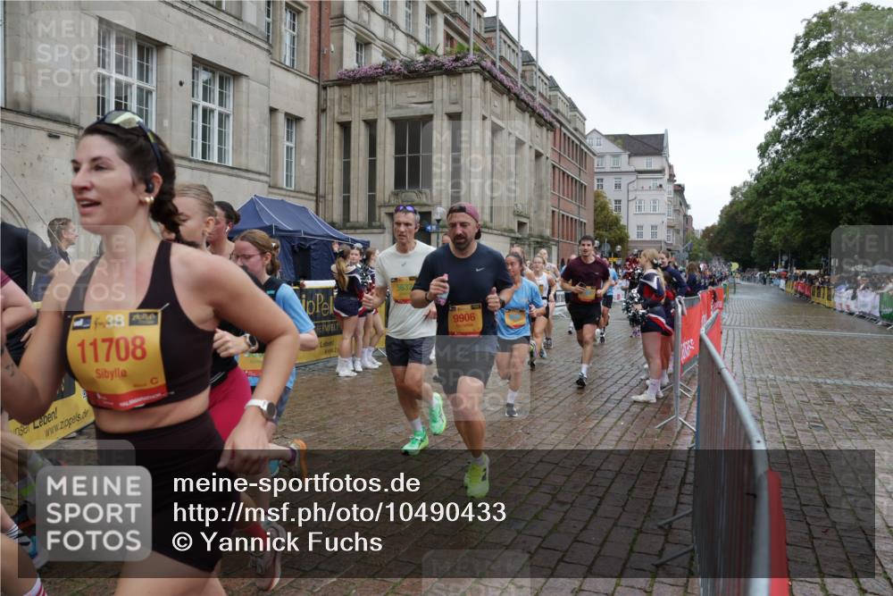 13.09.2026 - Kiel Lauf Yannick Fuchs http://msf.ph/oto/10490433 13.09.2026 11:48:20 Laufen 38, 11708, 9906 meine-sportfotos.de