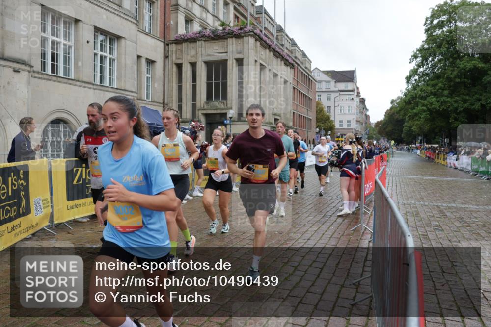 13.09.2026 - Kiel Lauf Yannick Fuchs http://msf.ph/oto/10490439 13.09.2026 11:48:21 Laufen 9002 meine-sportfotos.de