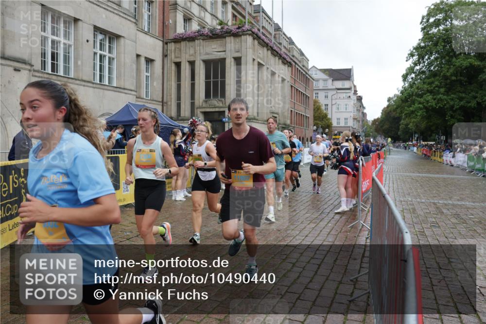 13.09.2026 - Kiel Lauf Yannick Fuchs http://msf.ph/oto/10490440 13.09.2026 11:48:21 Laufen 11807 meine-sportfotos.de
