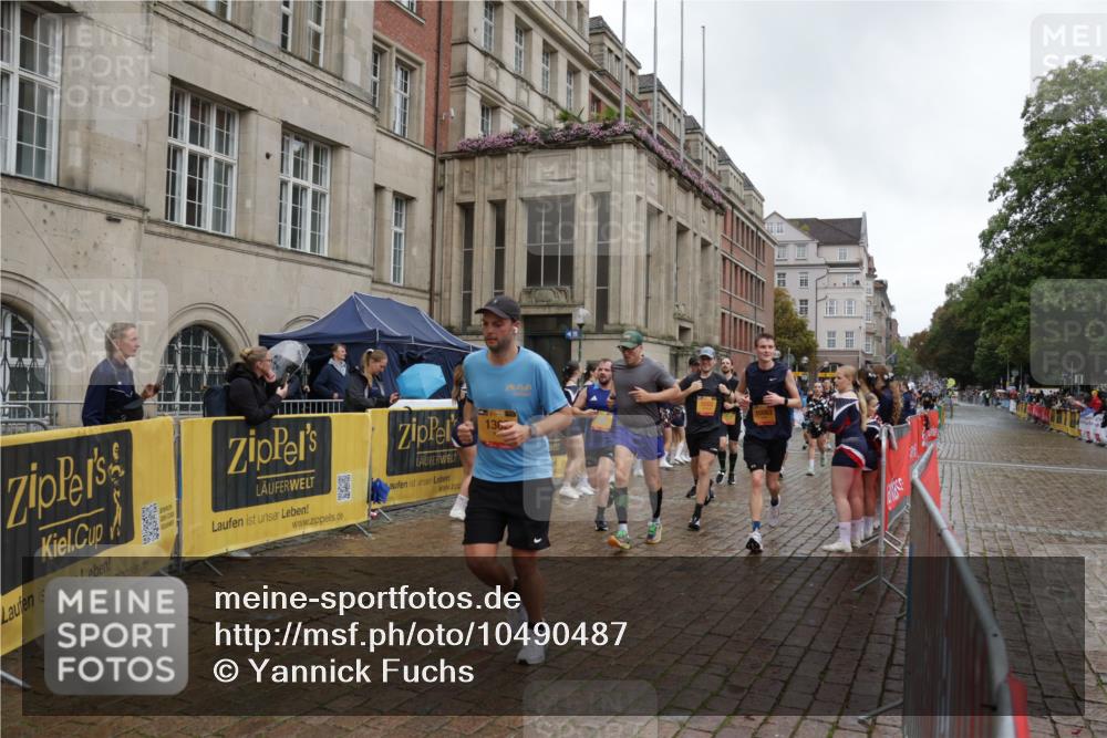 13.09.2026 - Kiel Lauf Yannick Fuchs http://msf.ph/oto/10490487 13.09.2026 11:48:43 Laufen  meine-sportfotos.de