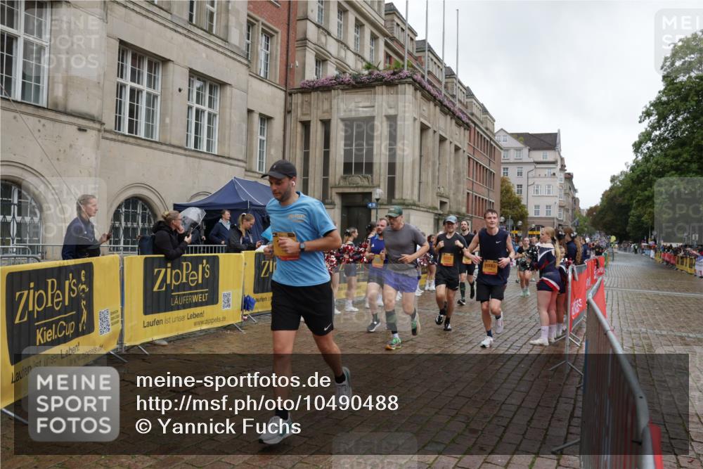 13.09.2026 - Kiel Lauf Yannick Fuchs http://msf.ph/oto/10490488 13.09.2026 11:48:43 Laufen  meine-sportfotos.de