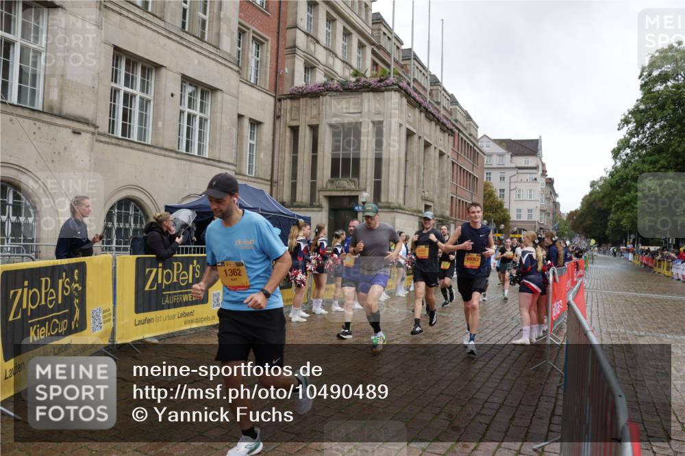 13.09.2026 - Kiel Lauf Yannick Fuchs http://msf.ph/oto/10490489 13.09.2026 11:48:43 Laufen  meine-sportfotos.de