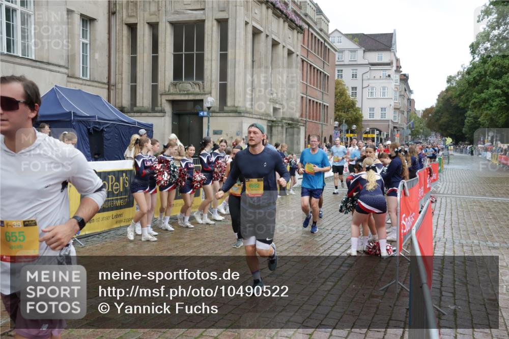 13.09.2026 - Kiel Lauf Yannick Fuchs http://msf.ph/oto/10490522 13.09.2026 11:48:58 Laufen  meine-sportfotos.de