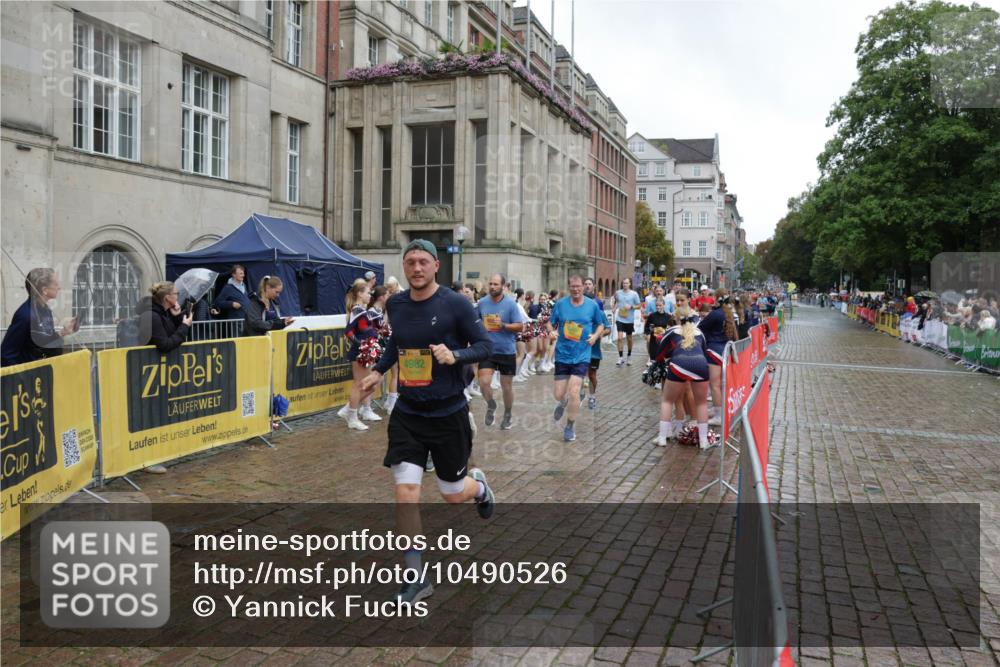 13.09.2026 - Kiel Lauf Yannick Fuchs http://msf.ph/oto/10490526 13.09.2026 11:48:58 Laufen  meine-sportfotos.de