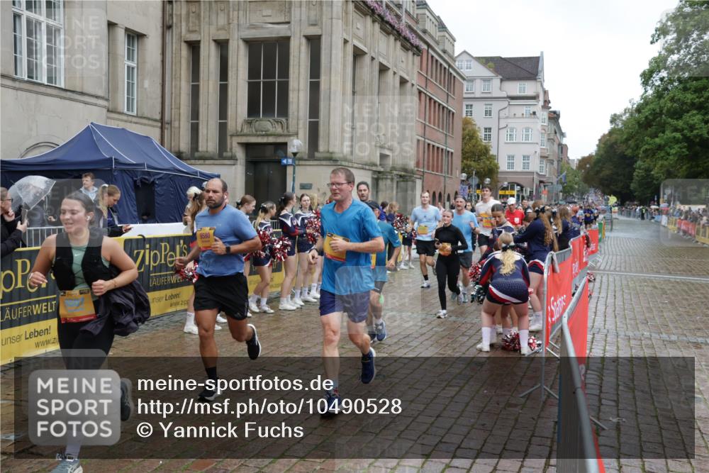 13.09.2026 - Kiel Lauf Yannick Fuchs http://msf.ph/oto/10490528 13.09.2026 11:48:59 Laufen  meine-sportfotos.de