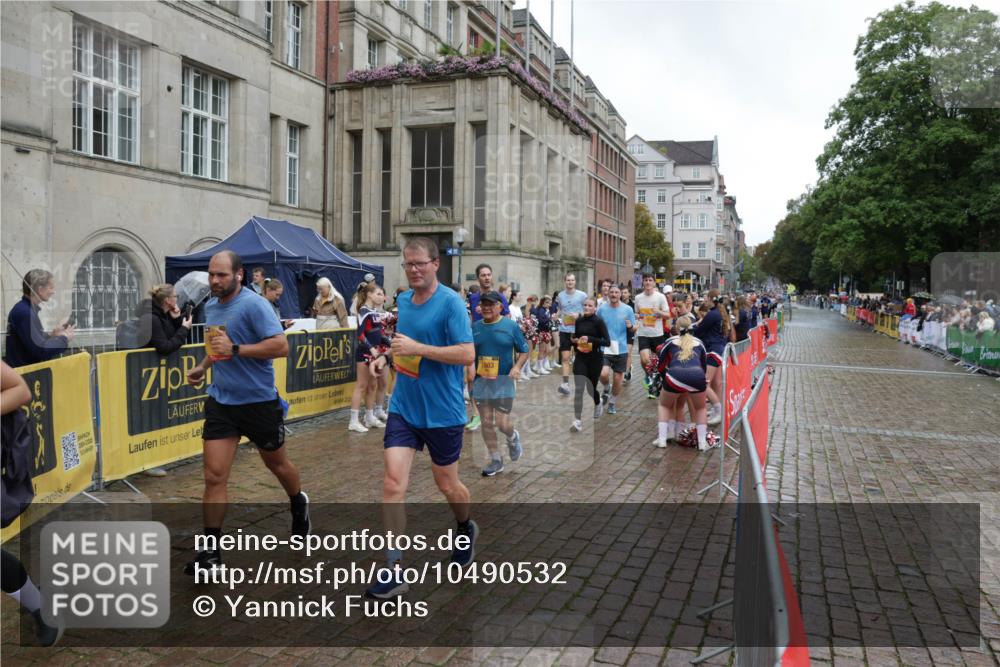 13.09.2026 - Kiel Lauf Yannick Fuchs http://msf.ph/oto/10490532 13.09.2026 11:49:00 Laufen  meine-sportfotos.de