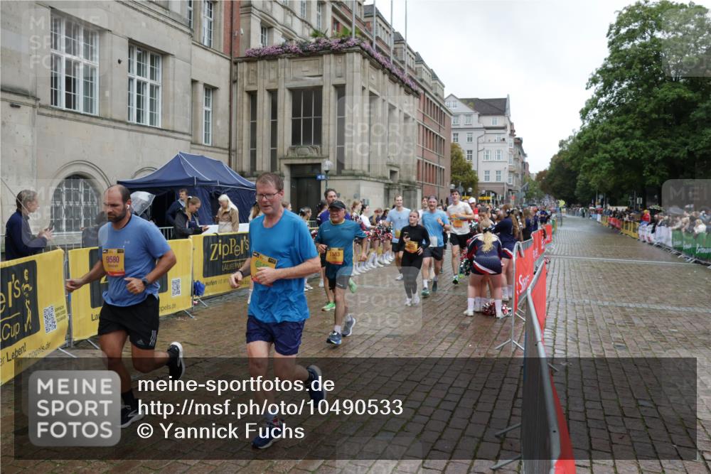 13.09.2026 - Kiel Lauf Yannick Fuchs http://msf.ph/oto/10490533 13.09.2026 11:49:00 Laufen  meine-sportfotos.de