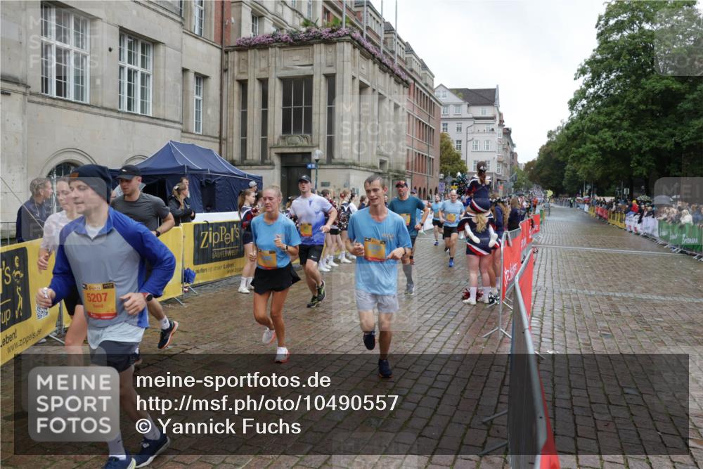 13.09.2026 - Kiel Lauf Yannick Fuchs http://msf.ph/oto/10490557 13.09.2026 11:49:10 Laufen  meine-sportfotos.de