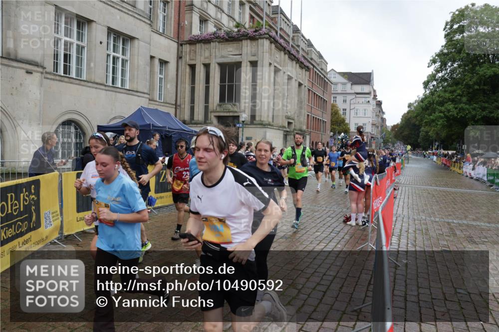 13.09.2026 - Kiel Lauf Yannick Fuchs http://msf.ph/oto/10490592 13.09.2026 11:49:21 Laufen  meine-sportfotos.de