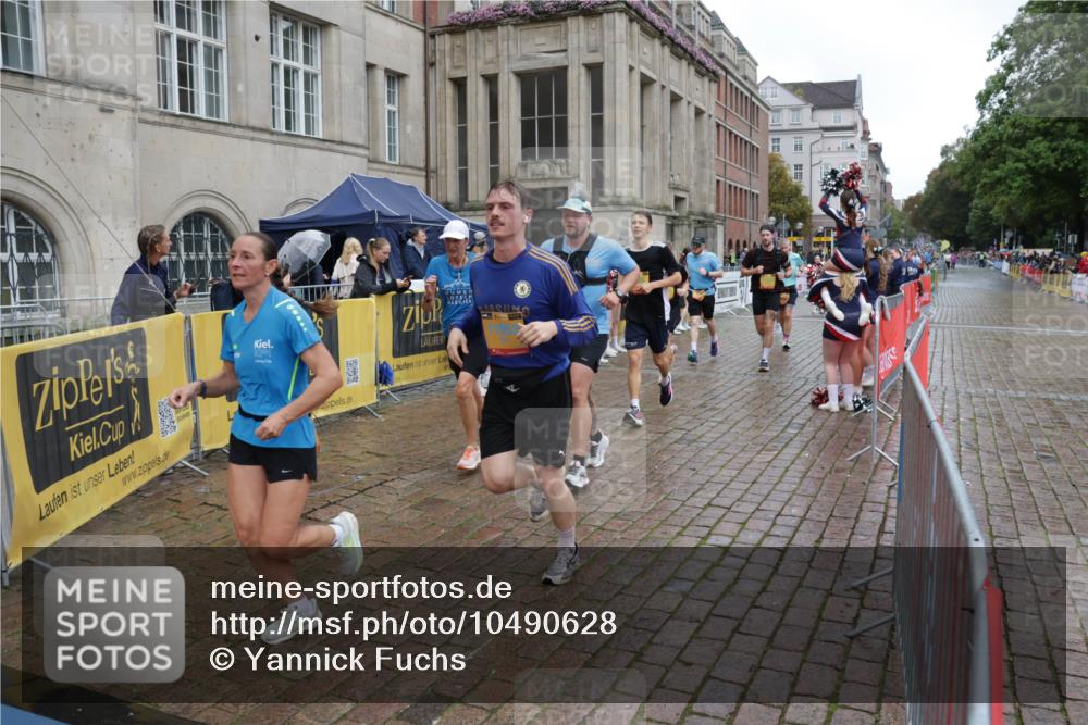 13.09.2026 - Kiel Lauf Yannick Fuchs http://msf.ph/oto/10490628 13.09.2026 11:49:33 Laufen  meine-sportfotos.de