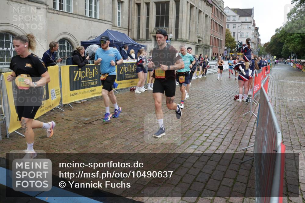 13.09.2026 - Kiel Lauf Yannick Fuchs http://msf.ph/oto/10490637 13.09.2026 11:49:36 Laufen  meine-sportfotos.de