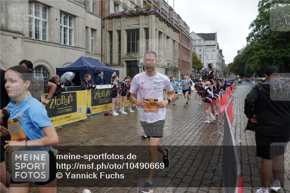 13.09.2026 - Kiel Lauf Yannick Fuchs http://msf.ph/oto/10490669 13.09.2026 11:49:48 Laufen  meine-sportfotos.de