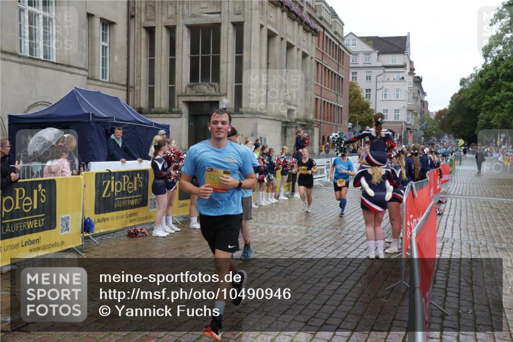 13.09.2026 - Kiel Lauf Yannick Fuchs http://msf.ph/oto/10490946 13.09.2026 11:51:31 Laufen 3, 123 meine-sportfotos.de