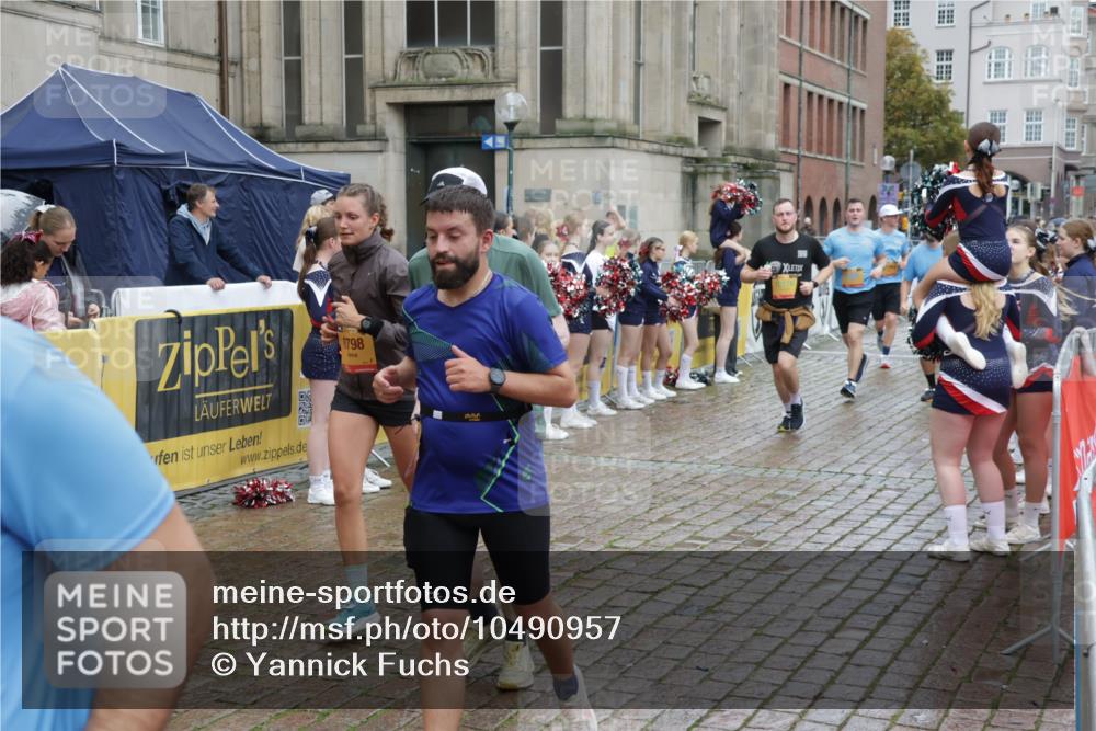 13.09.2026 - Kiel Lauf Yannick Fuchs http://msf.ph/oto/10490957 13.09.2026 11:51:39 Laufen 8798 meine-sportfotos.de