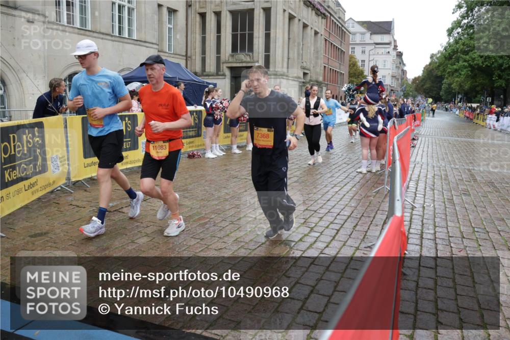 13.09.2026 - Kiel Lauf Yannick Fuchs http://msf.ph/oto/10490968 13.09.2026 11:51:46 Laufen 11083, 7368 meine-sportfotos.de