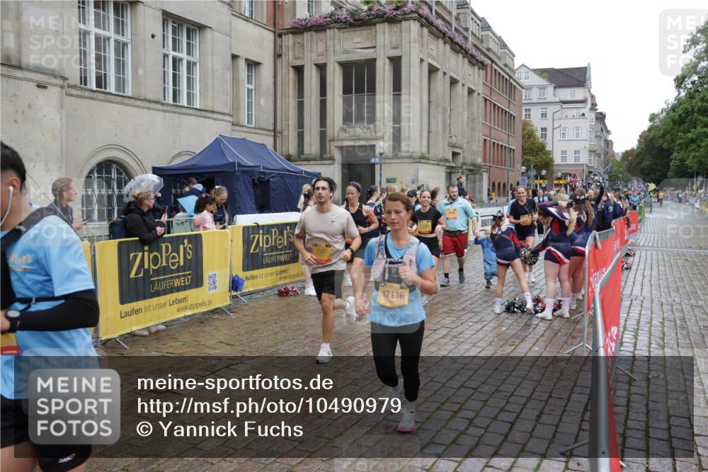 13.09.2026 - Kiel Lauf Yannick Fuchs http://msf.ph/oto/10490979 13.09.2026 11:52:00 Laufen 7607, 12116 meine-sportfotos.de
