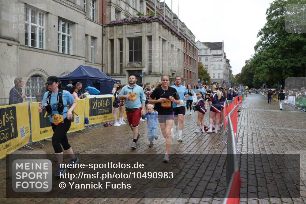 13.09.2026 - Kiel Lauf Yannick Fuchs http://msf.ph/oto/10490983 13.09.2026 11:52:02 Laufen 1, 6419, 2823, 4974 meine-sportfotos.de