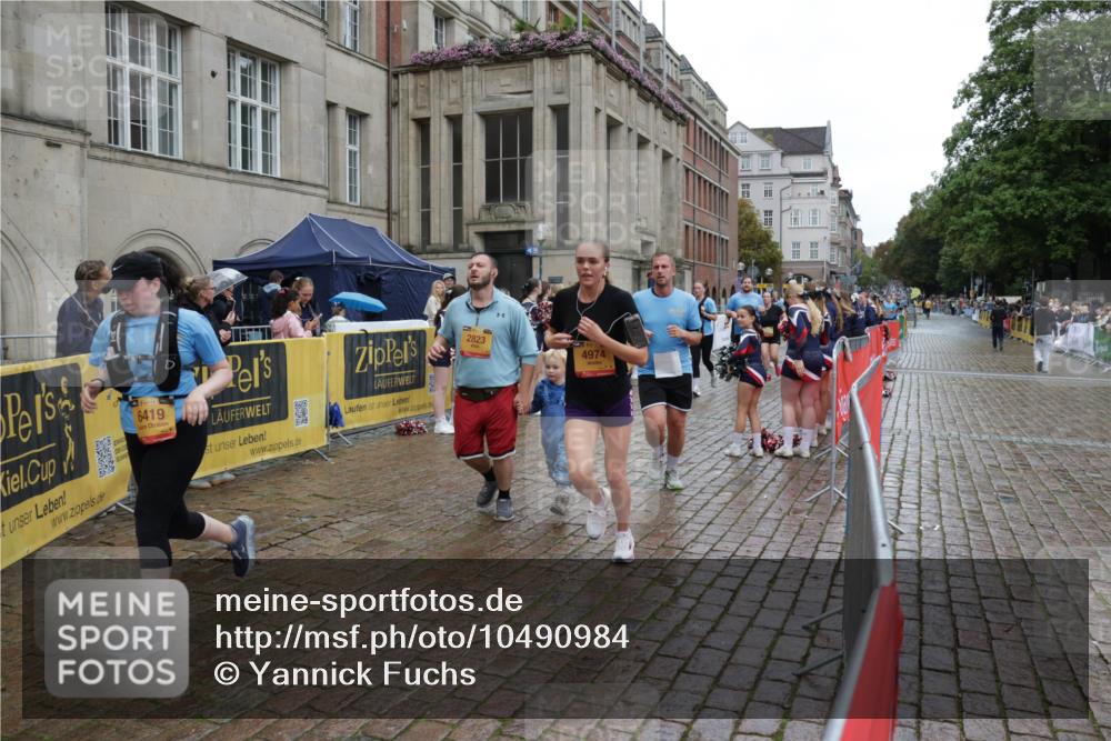 13.09.2026 - Kiel Lauf Yannick Fuchs http://msf.ph/oto/10490984 13.09.2026 11:52:02 Laufen 6419, 2823, 4974 meine-sportfotos.de