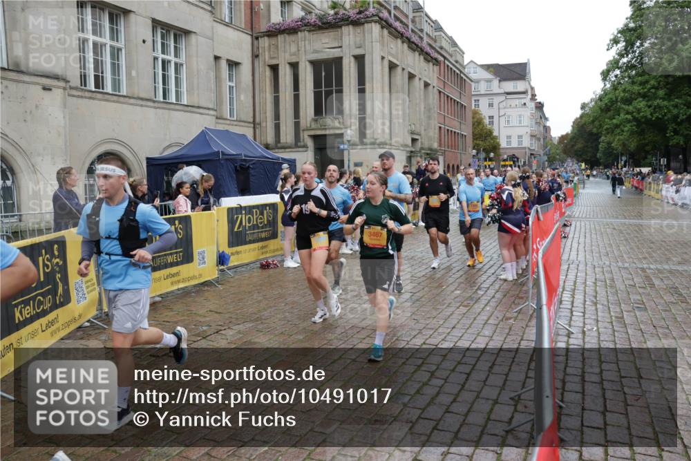 13.09.2026 - Kiel Lauf Yannick Fuchs http://msf.ph/oto/10491017 13.09.2026 11:52:14 Laufen 3467, 1469 meine-sportfotos.de