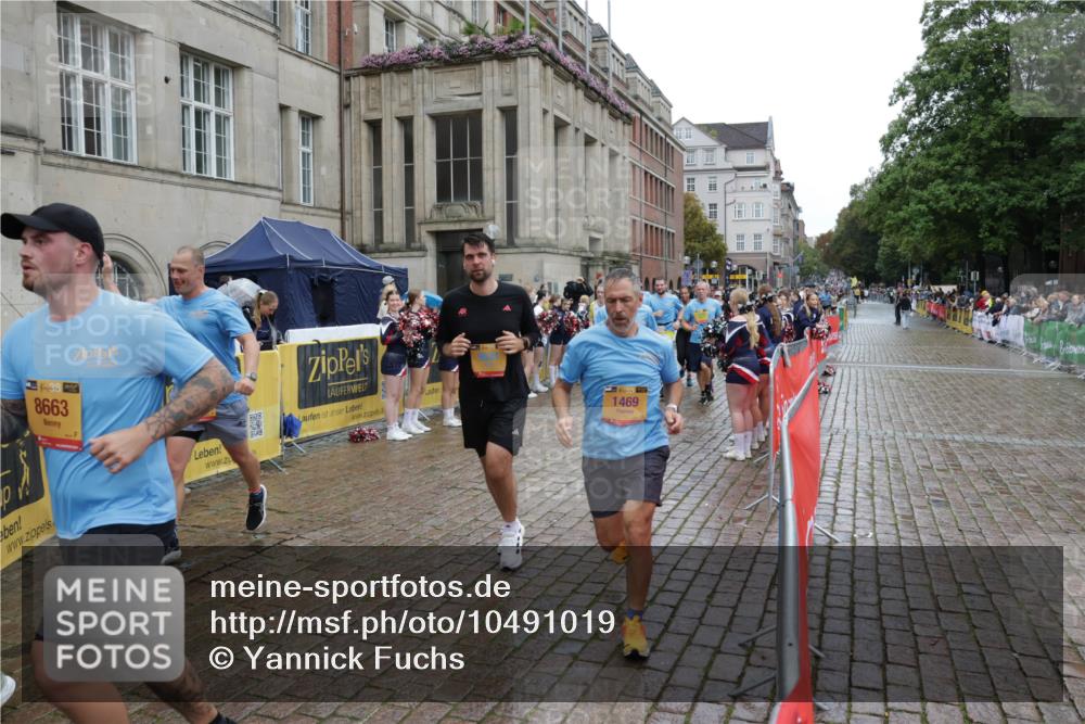 13.09.2026 - Kiel Lauf Yannick Fuchs http://msf.ph/oto/10491019 13.09.2026 11:52:16 Laufen 1, 39, 8663, 1469 meine-sportfotos.de