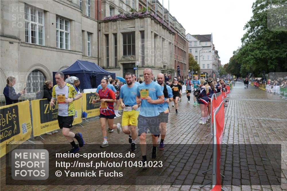 13.09.2026 - Kiel Lauf Yannick Fuchs http://msf.ph/oto/10491023 13.09.2026 11:52:19 Laufen 1, 2370, 3759, 3569 meine-sportfotos.de