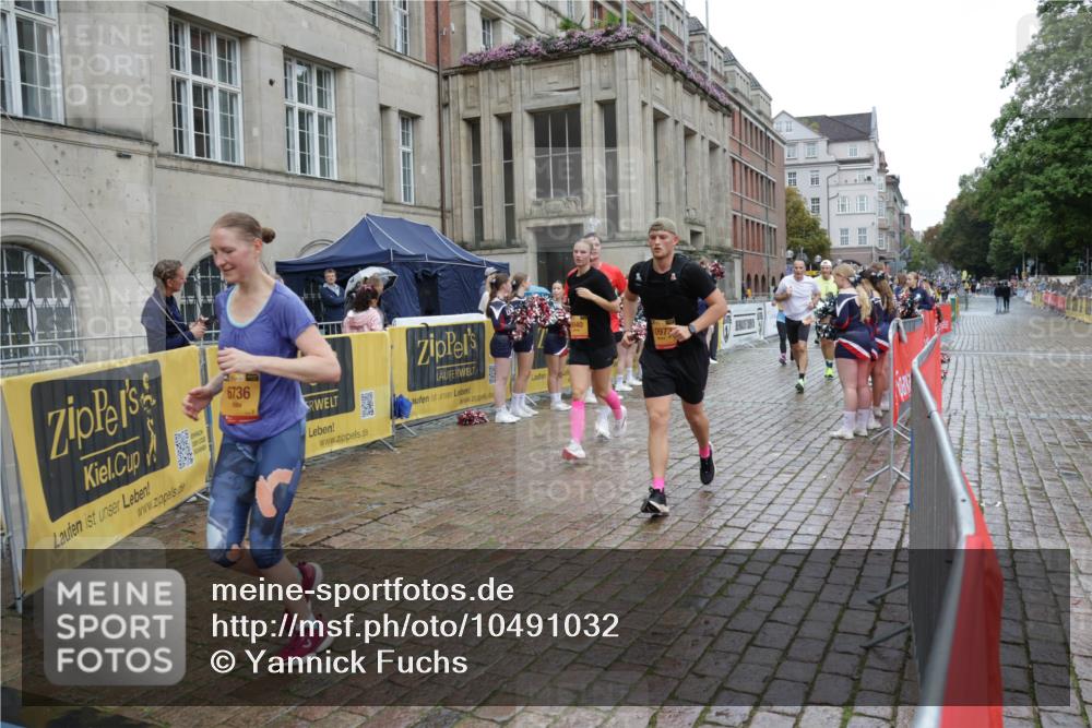 13.09.2026 - Kiel Lauf Yannick Fuchs http://msf.ph/oto/10491032 13.09.2026 11:52:25 Laufen 6736, 0973 meine-sportfotos.de