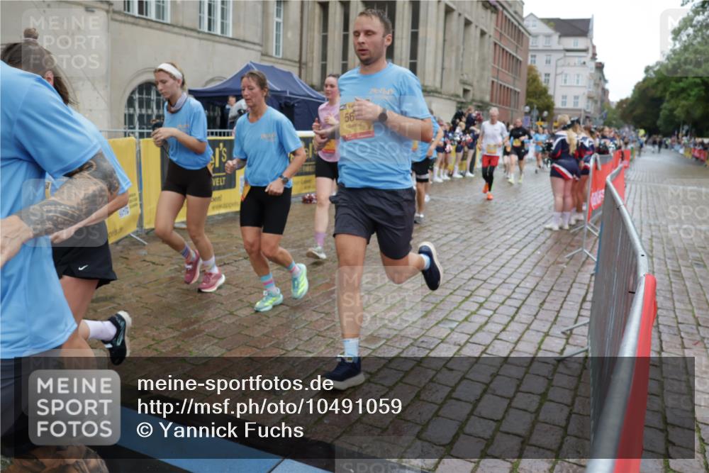 13.09.2026 - Kiel Lauf Yannick Fuchs http://msf.ph/oto/10491059 13.09.2026 11:52:37 Laufen 56 meine-sportfotos.de