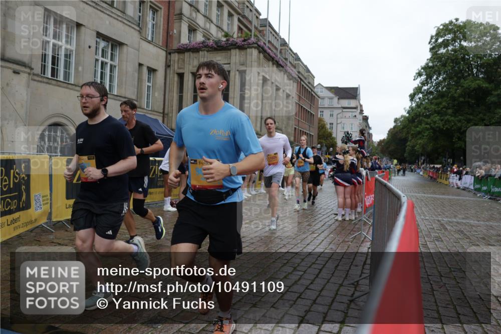 13.09.2026 - Kiel Lauf Yannick Fuchs http://msf.ph/oto/10491109 13.09.2026 11:53:19 Laufen 11026 meine-sportfotos.de