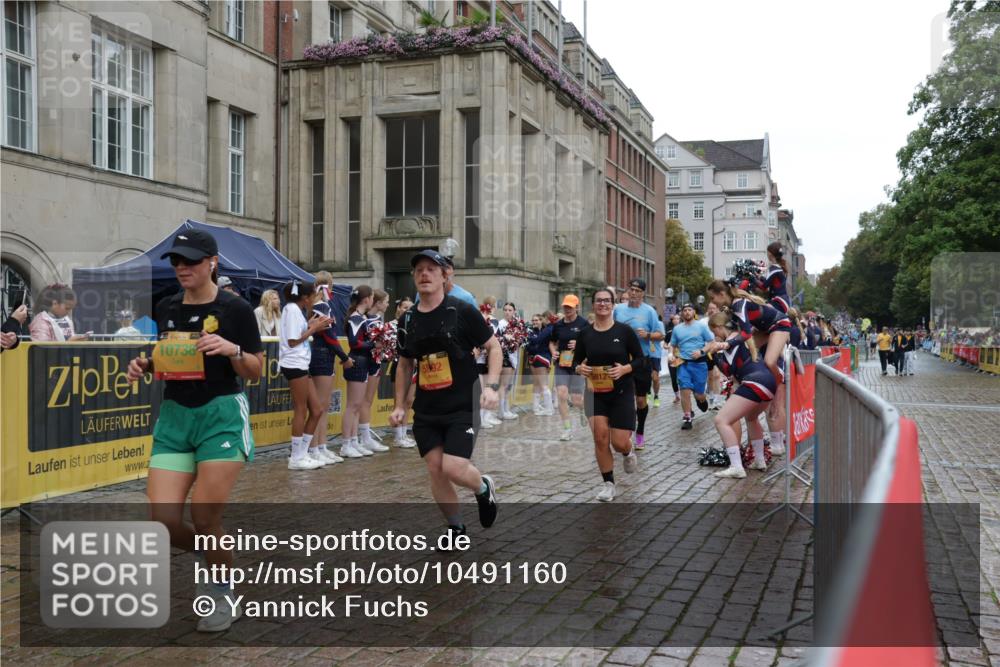 13.09.2026 - Kiel Lauf Yannick Fuchs http://msf.ph/oto/10491160 13.09.2026 11:53:38 Laufen 10738, 5892, 9812 meine-sportfotos.de