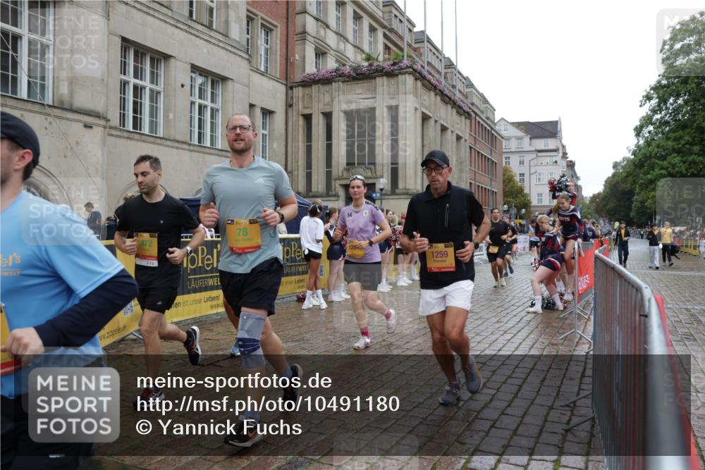 13.09.2026 - Kiel Lauf Yannick Fuchs http://msf.ph/oto/10491180 13.09.2026 11:53:50 Laufen 1872, 78, 14, 128, 1259 meine-sportfotos.de