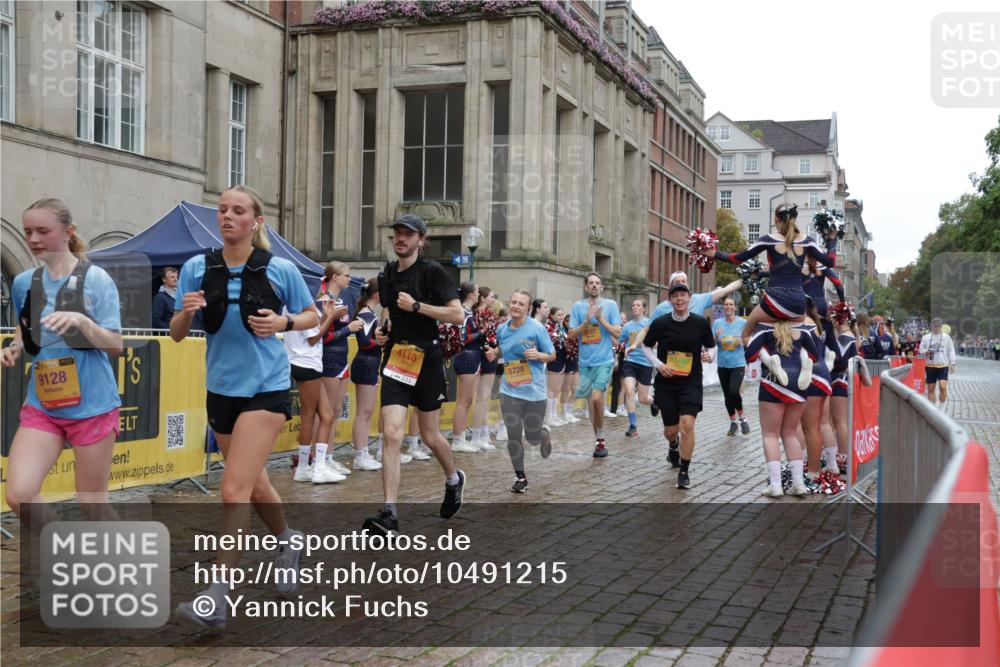 13.09.2026 - Kiel Lauf Yannick Fuchs http://msf.ph/oto/10491215 13.09.2026 11:54:14 Laufen 9128, 4110, 5728, 200 meine-sportfotos.de