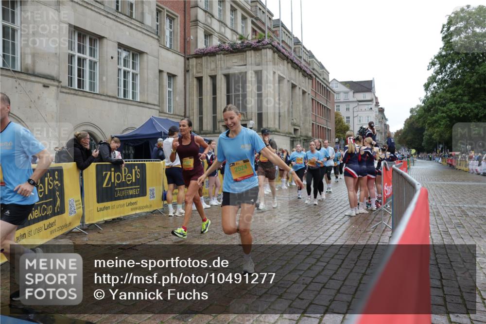 13.09.2026 - Kiel Lauf Yannick Fuchs http://msf.ph/oto/10491277 13.09.2026 11:54:51 Laufen 2524 meine-sportfotos.de