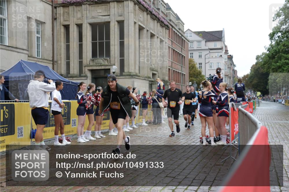 13.09.2026 - Kiel Lauf Yannick Fuchs http://msf.ph/oto/10491333 13.09.2026 11:55:18 Laufen 200, 1760, 59 meine-sportfotos.de