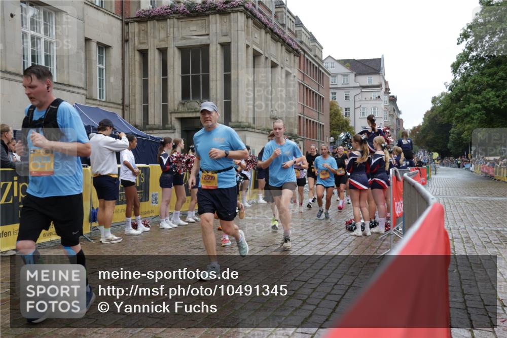 13.09.2026 - Kiel Lauf Yannick Fuchs http://msf.ph/oto/10491345 13.09.2026 11:55:24 Laufen 12509 meine-sportfotos.de