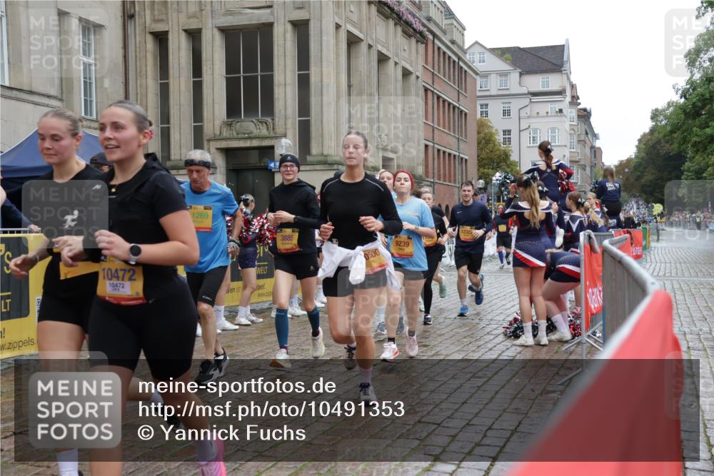 13.09.2026 - Kiel Lauf Yannick Fuchs http://msf.ph/oto/10491353 13.09.2026 11:55:28 Laufen 10472, 10472, 7, 1269, 3885, 0500, 9239, 12322 meine-sportfotos.de