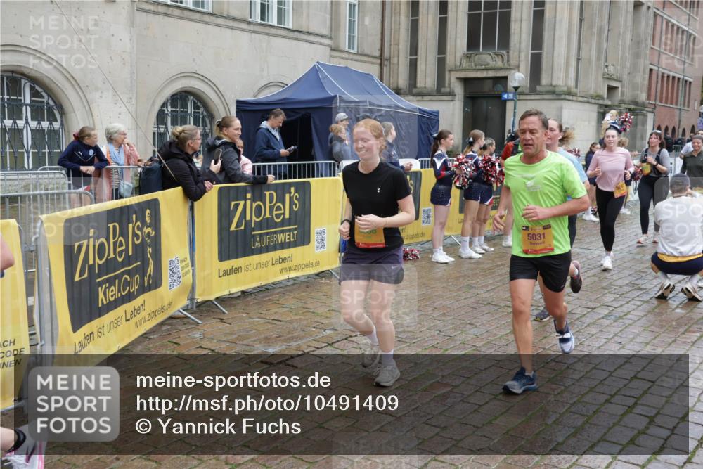13.09.2026 - Kiel Lauf Yannick Fuchs http://msf.ph/oto/10491409 13.09.2026 11:56:14 Laufen 5031 meine-sportfotos.de