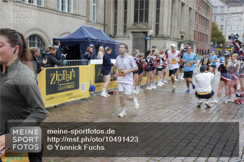 13.09.2026 - Kiel Lauf Yannick Fuchs http://msf.ph/oto/10491423 13.09.2026 11:56:18 Laufen 2416 meine-sportfotos.de