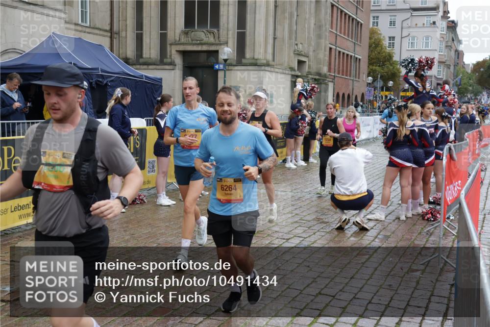 13.09.2026 - Kiel Lauf Yannick Fuchs http://msf.ph/oto/10491434 13.09.2026 11:56:22 Laufen 77, 6264, 1254 meine-sportfotos.de