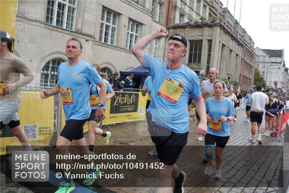 13.09.2026 - Kiel Lauf Yannick Fuchs http://msf.ph/oto/10491452 13.09.2026 11:56:33 Laufen 38, 10471, 847, 38, 4244, 1984 meine-sportfotos.de