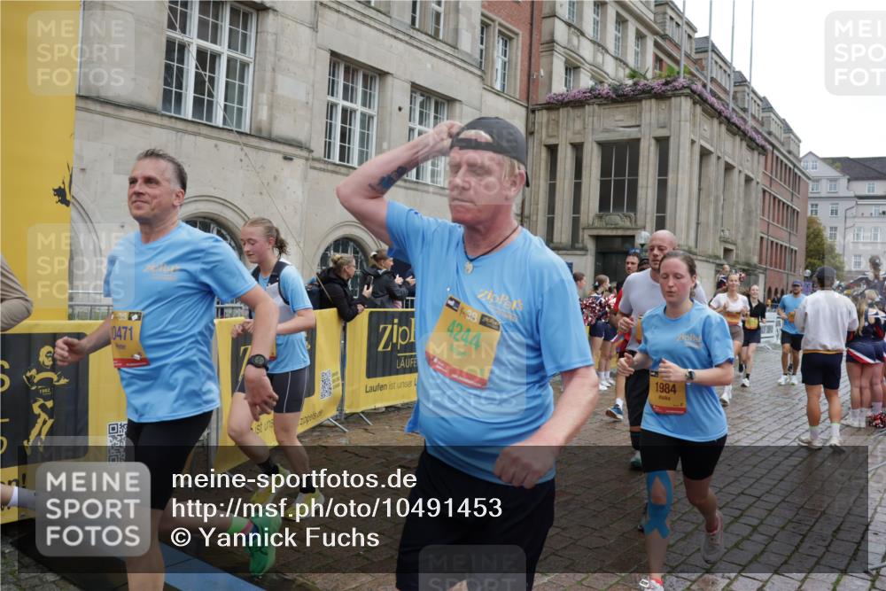 13.09.2026 - Kiel Lauf Yannick Fuchs http://msf.ph/oto/10491453 13.09.2026 11:56:33 Laufen 1982, 0471, 4244, 1984 meine-sportfotos.de
