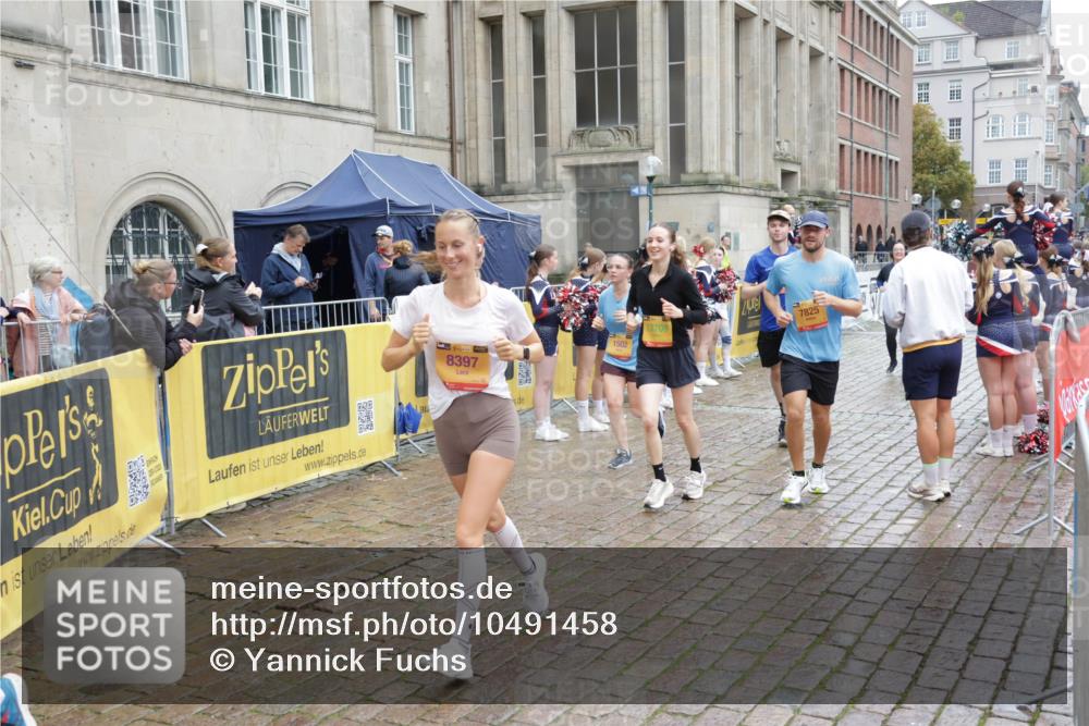 13.09.2026 - Kiel Lauf Yannick Fuchs http://msf.ph/oto/10491458 13.09.2026 11:56:35 Laufen 8397, 302, 1502, 12709, 7825 meine-sportfotos.de