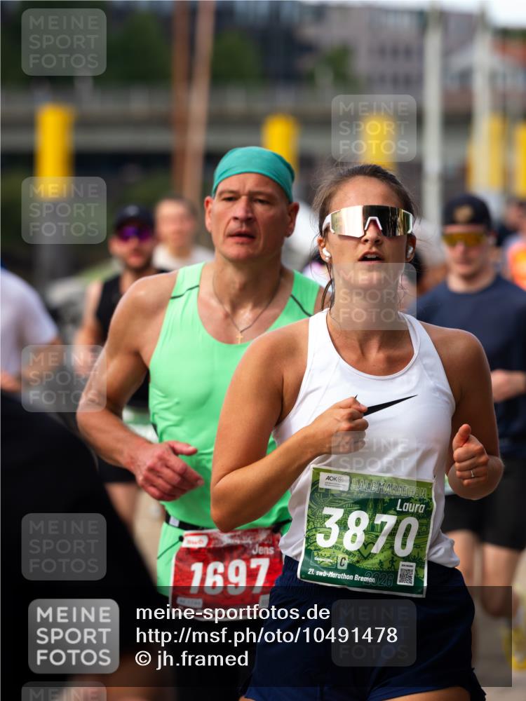13.09.2026 - 21. swb-Marathon Bremen jh.framed http://msf.ph/oto/10491478 Laufen 1697, 3870 meine-sportfotos.de