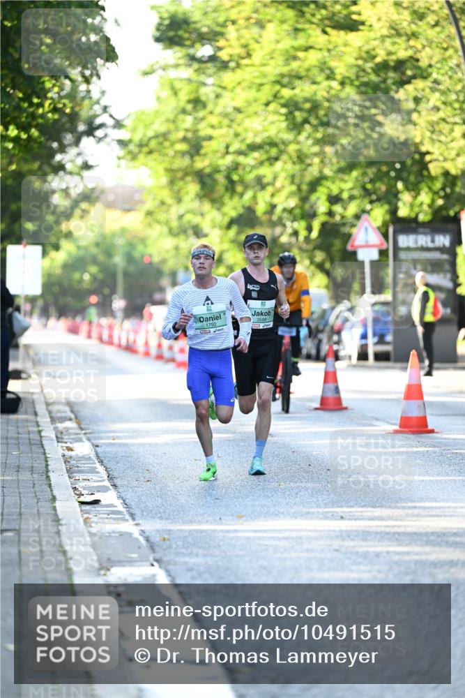 20.09.2026 - PSD Bank Halbmarathon Dr. Thomas Lammeyer http://msf.ph/oto/10491515 20.09.2026 10:27:15 Laufen 4, 1792, 3599 meine-sportfotos.de