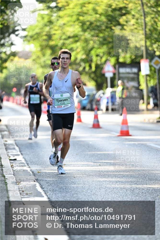 20.09.2026 - PSD Bank Halbmarathon Dr. Thomas Lammeyer http://msf.ph/oto/10491791 20.09.2026 10:29:50 Laufen 4545 meine-sportfotos.de