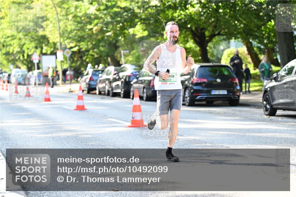 20.09.2026 - PSD Bank Halbmarathon Dr. Thomas Lammeyer http://msf.ph/oto/10492099 20.09.2026 10:31:22 Laufen 558 meine-sportfotos.de