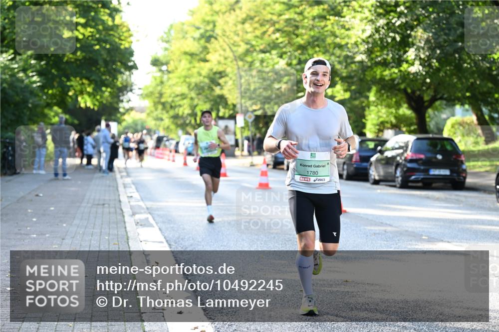 20.09.2026 - PSD Bank Halbmarathon Dr. Thomas Lammeyer http://msf.ph/oto/10492245 20.09.2026 10:32:04 Laufen 1780 meine-sportfotos.de
