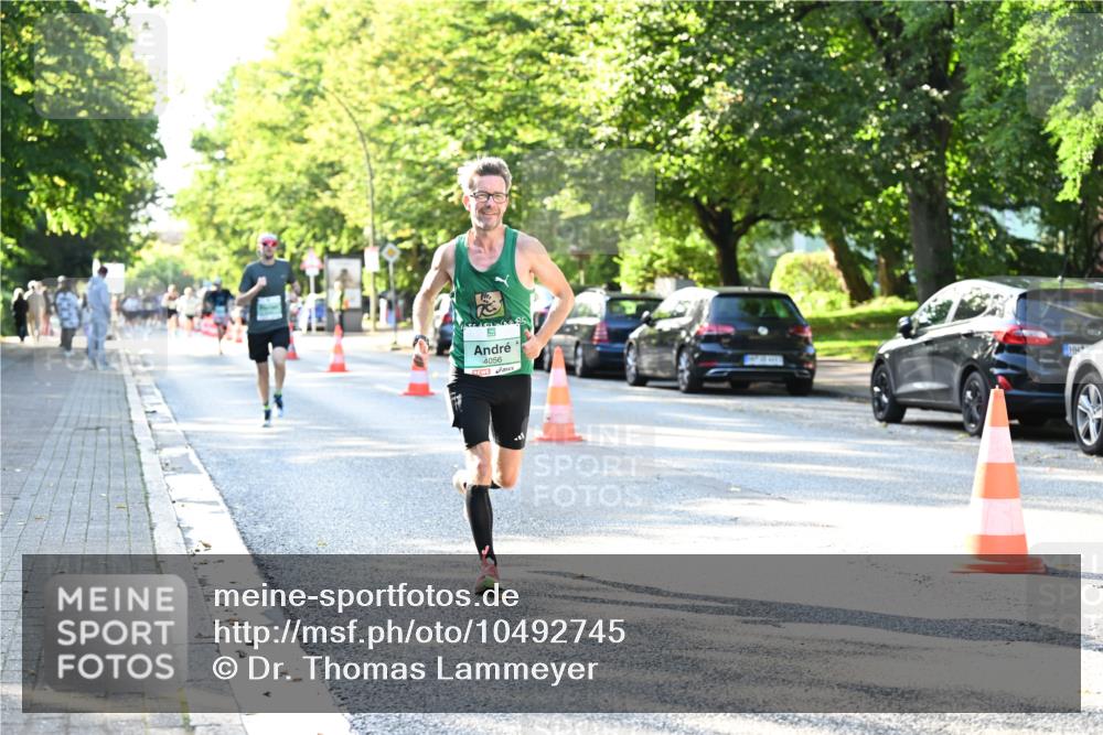 20.09.2026 - PSD Bank Halbmarathon Dr. Thomas Lammeyer http://msf.ph/oto/10492745 20.09.2026 10:33:53 Laufen 4056 meine-sportfotos.de