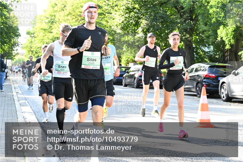 20.09.2026 - PSD Bank Halbmarathon Dr. Thomas Lammeyer http://msf.ph/oto/10493779 20.09.2026 10:36:54 Laufen 1693, 1310, 2550, 97, 3176, 353 meine-sportfotos.de