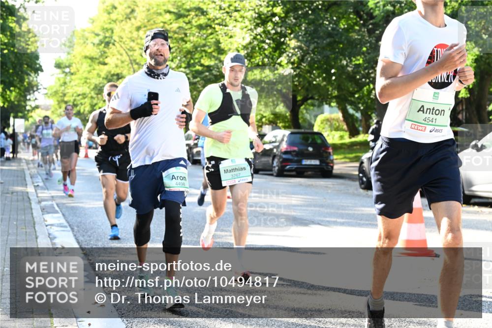 20.09.2026 - PSD Bank Halbmarathon Dr. Thomas Lammeyer http://msf.ph/oto/10494817 20.09.2026 10:40:16 Laufen 4498, 3767, 4541 meine-sportfotos.de