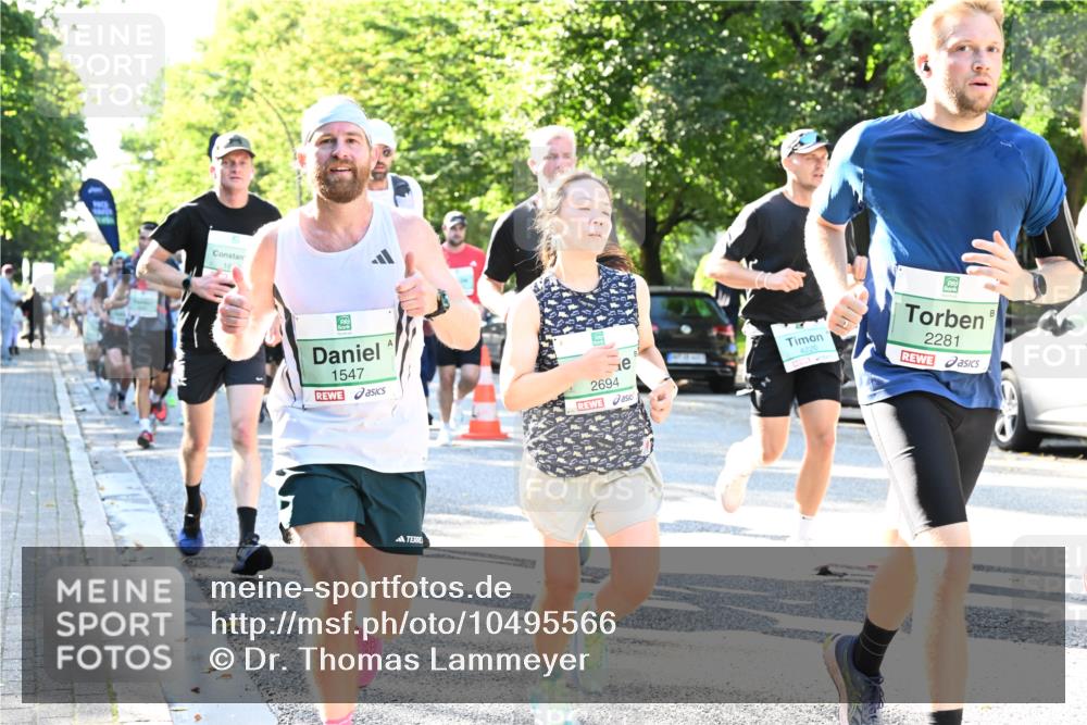 20.09.2026 - PSD Bank Halbmarathon Dr. Thomas Lammeyer http://msf.ph/oto/10495566 20.09.2026 10:42:22 Laufen 1547, 2694, 4220, 2281 meine-sportfotos.de